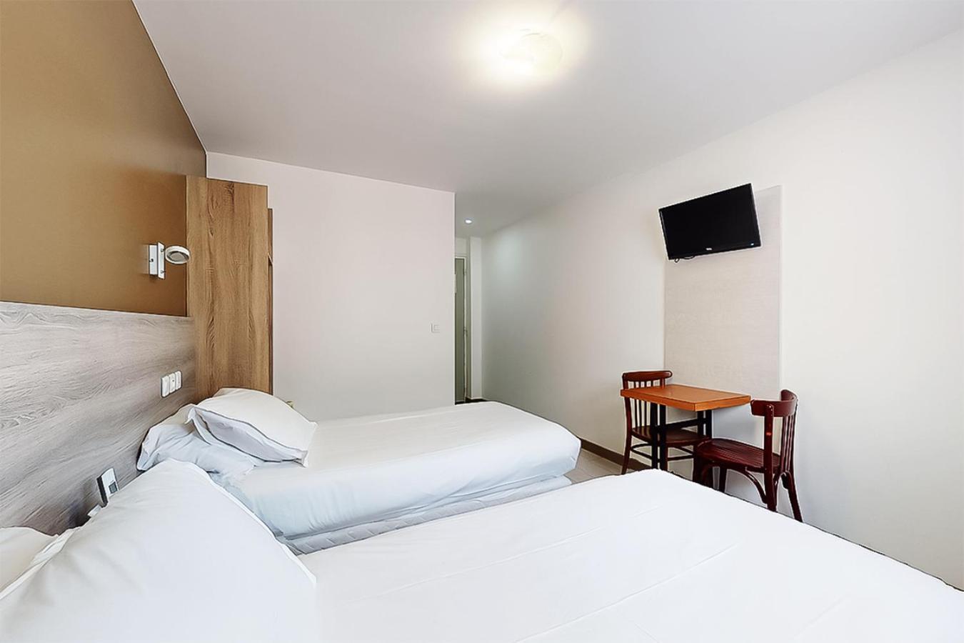 Hotel De Menilmontant Paris Luaran gambar
